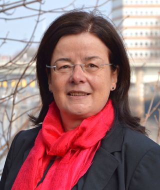 Dr. Mechthild Schrooten